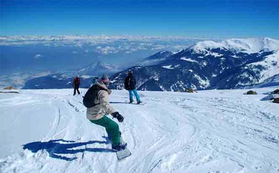 Auli Skiing Tour