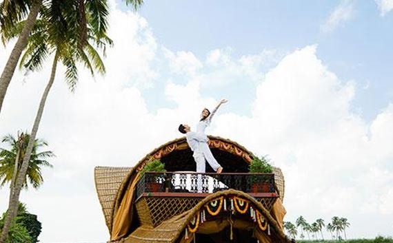 honeymoon holiday in kerala