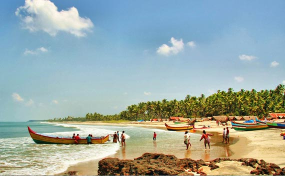 kovalam tour for family